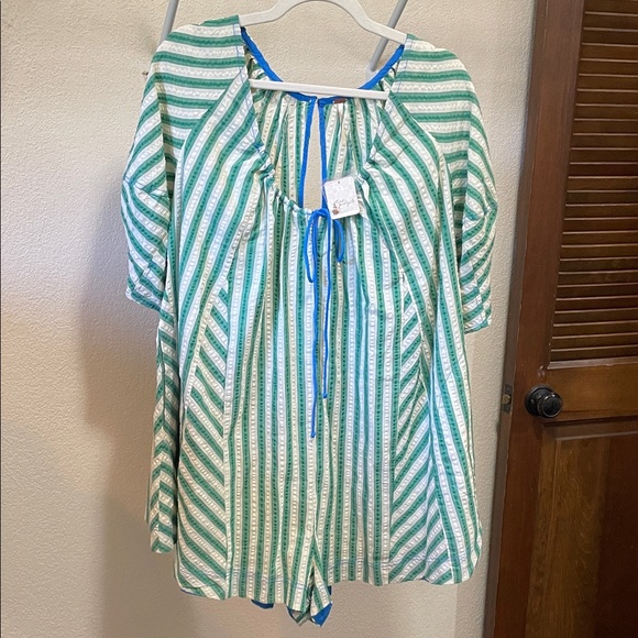 Free People Dresses & Skirts - Free People Bop Around Romper